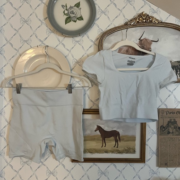 Tops - White Ribbed Crop Top and Shorts Set